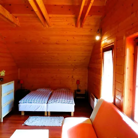 乡村民宿 Zrub Alpinus